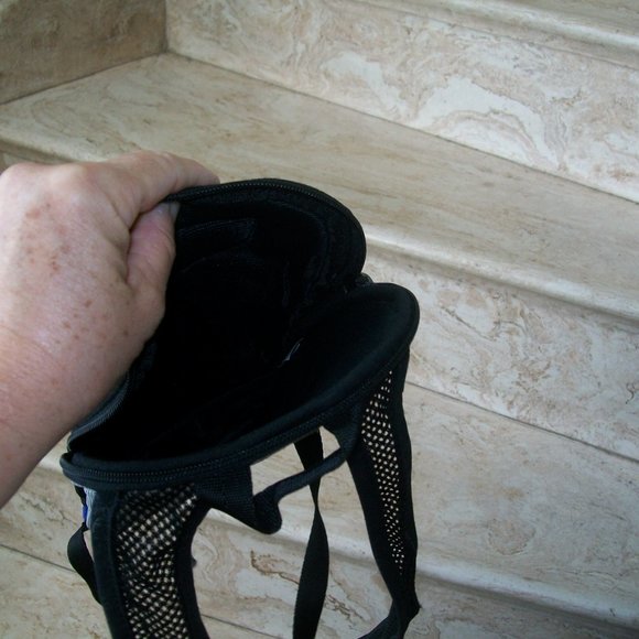 Black Camelbak Aurora Hydropack Cycling/Hiking Hydration Backpack, No Bladder - Picture 6 of 6